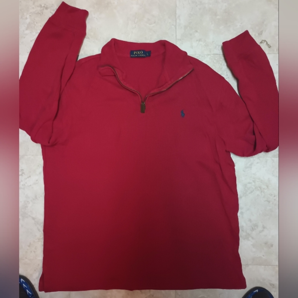sweater - Picture 1 of 2